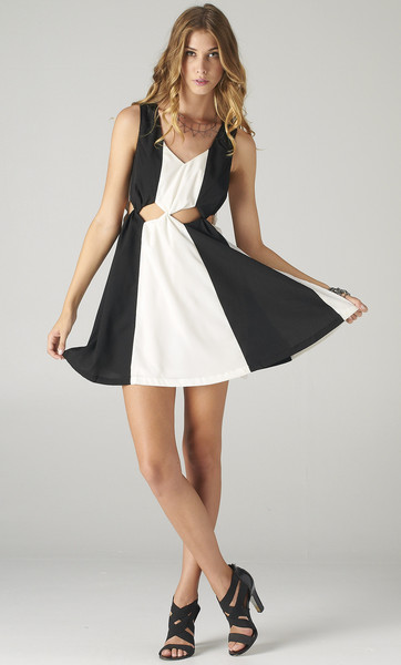 OPPOSITES ATTRACT BLACK WHITE CUT OUT DRESS SHOP PUBLIK | PUBLIK